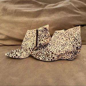 8.5 Matisse Nugent Wedge Bootie